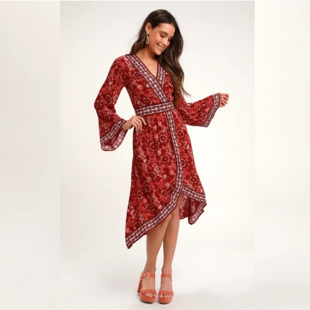 Lulus Daydream Red Floral Bell Sleeve Dress